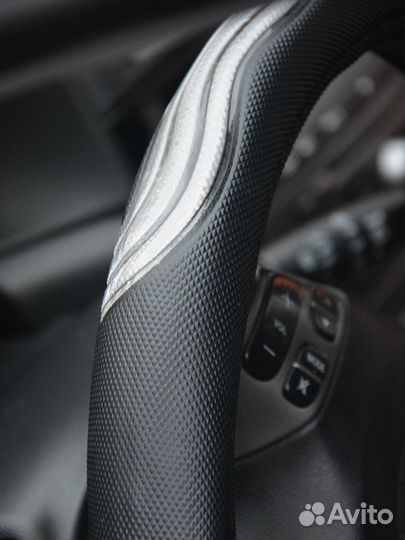 Оплетка на руль из экокожи, 37-39 см