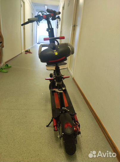 Электросамокат для взрослых с сиденьем