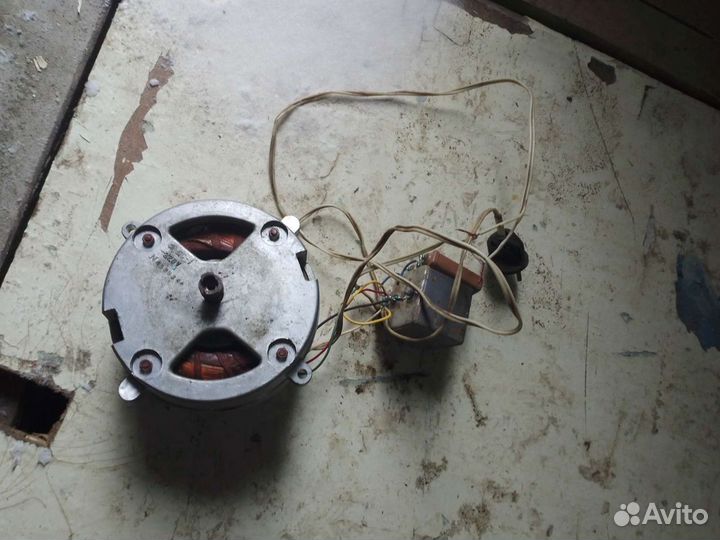 Электродвигатель 220в два разных