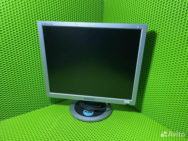 Монитор Samsung SyncMaster 913N