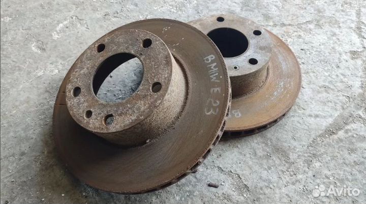 Диски тормозные BMW E23