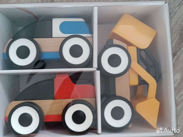 IKEA lillabo набор машинок новый