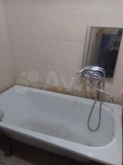 Комната 19 м² в 5-к., 2/2 эт.