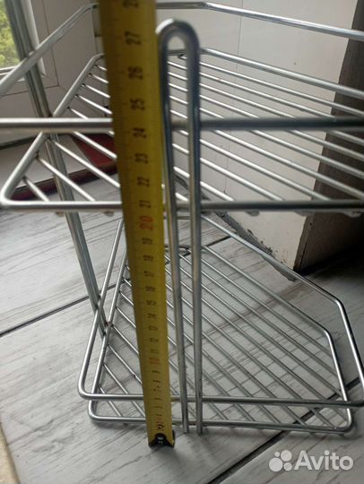 Угловая полка для ванной