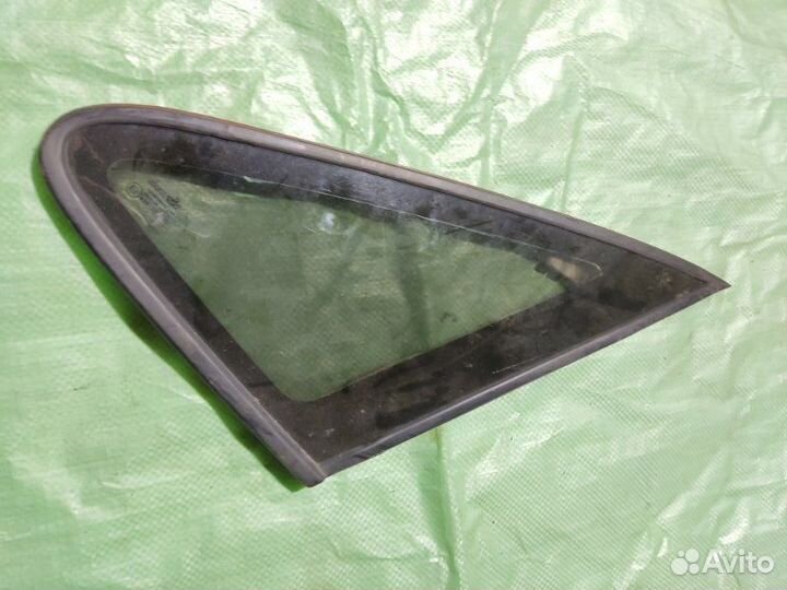 Стекло багажника заднее правое Opel Vectra A седан
