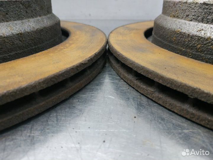 Диски тормозные задние Bmw 5-Series E39 рестайлинг