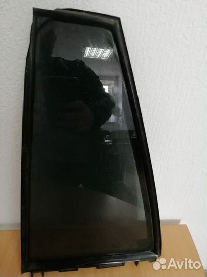 Стекло задней левой двери тойота королл