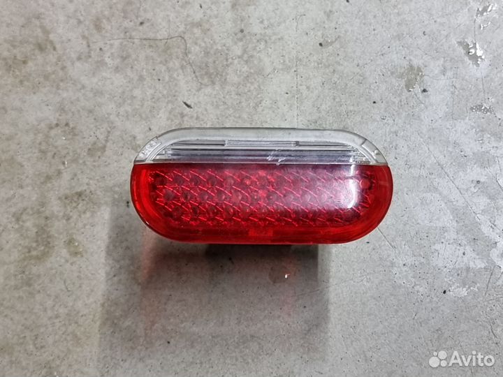 Фонарь салона (плафон) Skoda Octavia 1J0947411B