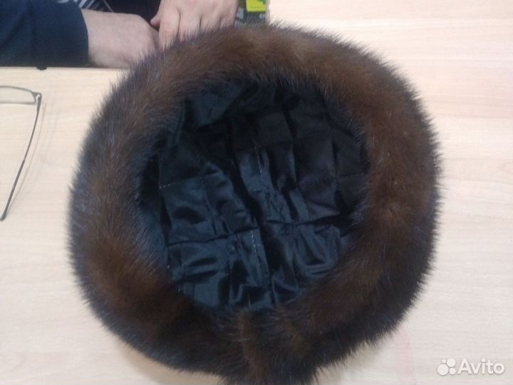 Берет женский