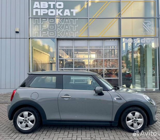 Прокат автомобиля Mini Cooper