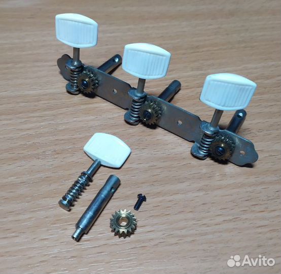 Колки для 6 и 12 струнных гитар (СССР)