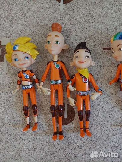 Алиса знает что делать игрушки