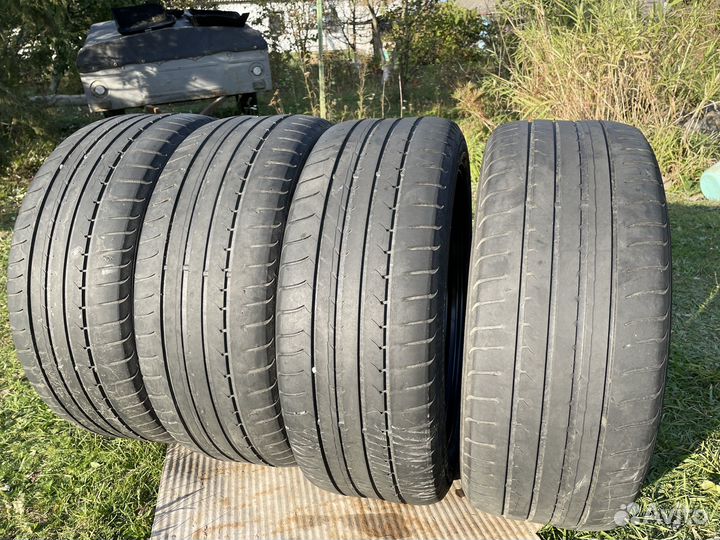 Goodyear EfficientGrip 215/50 R17
