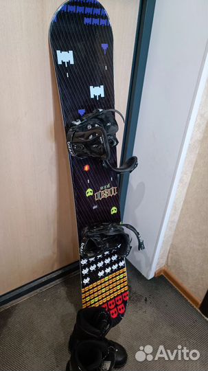 Сноуборд крепления и ботинки комплект