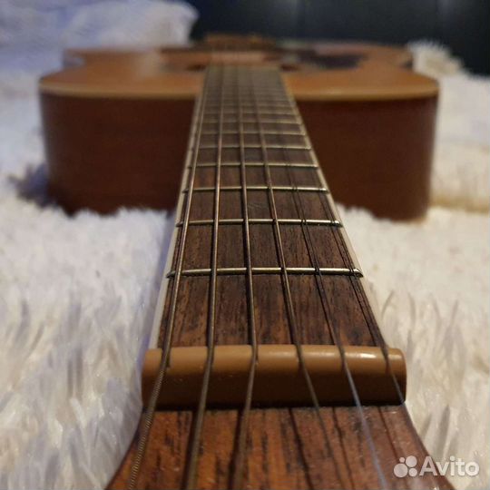 Леворукая акустическая гитара Crafter