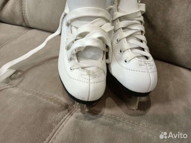 Коньки для фигурного катания