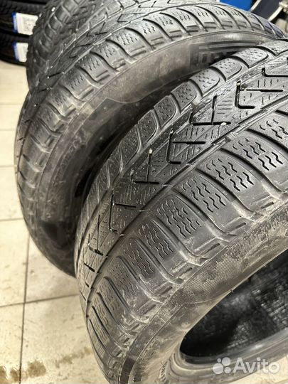 Pirelli Winter Sottozero 3 215/55 R17