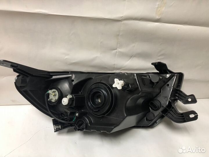 Фара на гранту FL новая