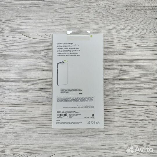 Чехол Apple Silicone Case iPhone 13 Pro черный