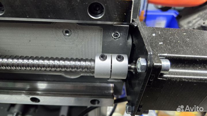 Фрезерный станок с чпу по металлу CNC 3020F 3 оси