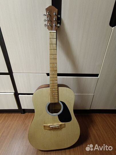 Акустическая гитара амистар