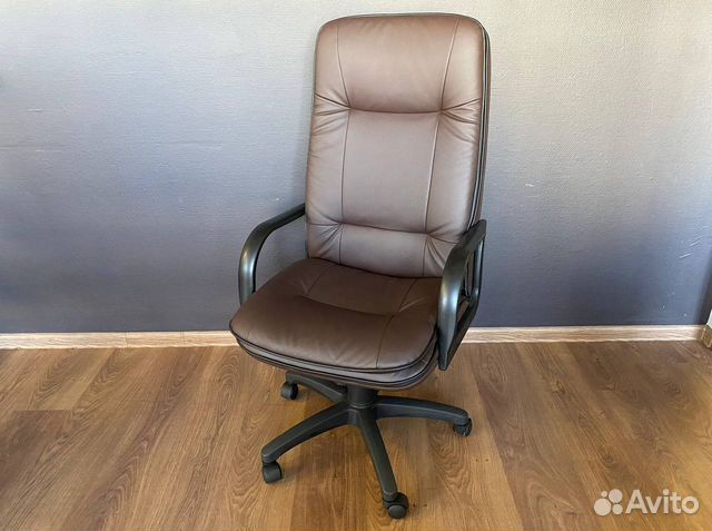 Компьютерное кресло от производителя