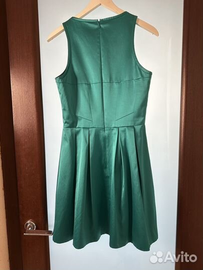 Нарядное платье