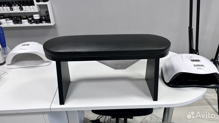 Подлокотник для маникюра