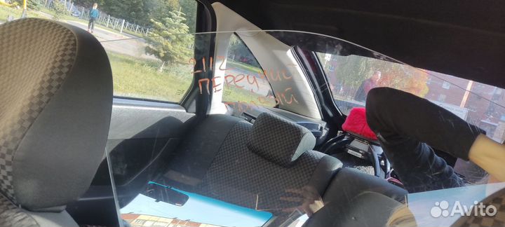 Правое стекло переднее ваз 2110-12