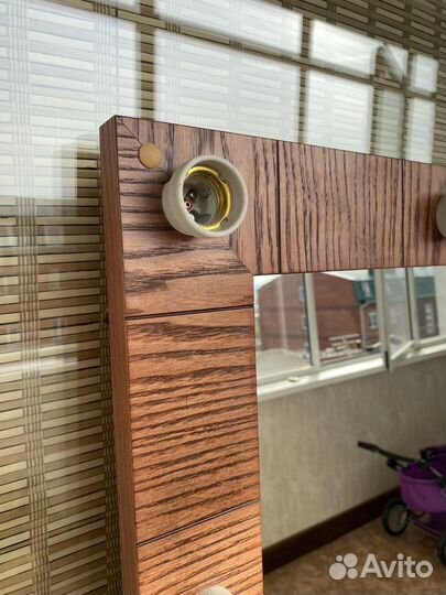 Зеркало с подсветкой гримерное