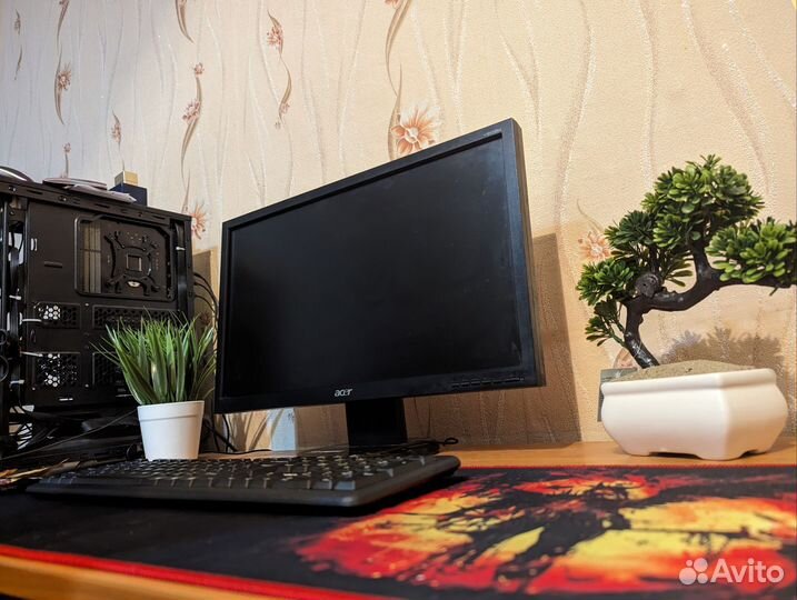 Монитор для компьютера