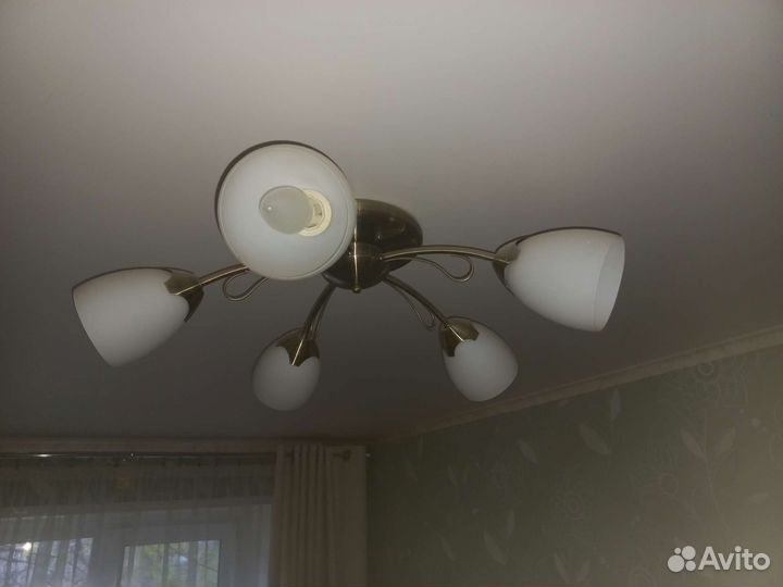 Люстра потолочная бу