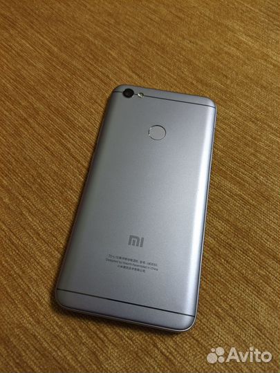 Xiaomi Redmi Note 5A, 3/32 ГБ