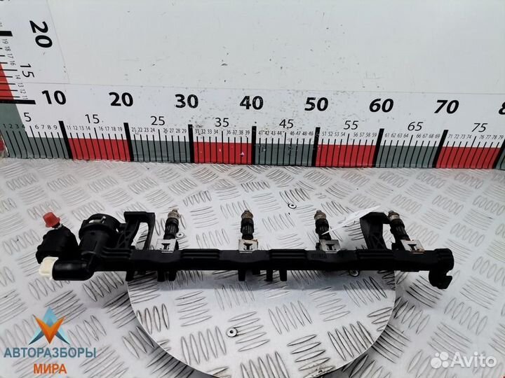 Форсунка Ford Fiesta 5 рест. 2009 1538984