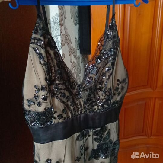 Вечернее платье 44