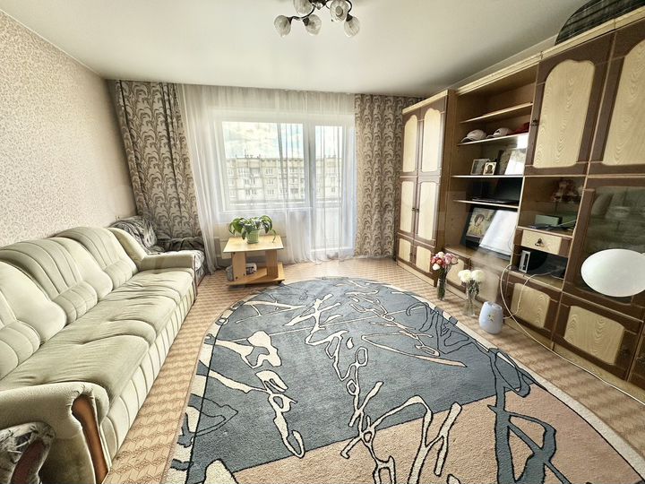 2-к. квартира, 54 м², 7/10 эт.