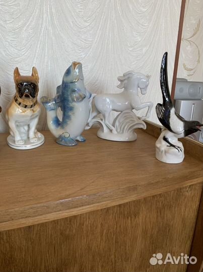 Статуэтки