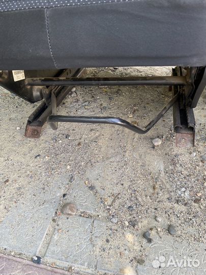Передние сиденья niva chevrolet с салазками