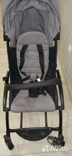 Прогулочная коляска yoya