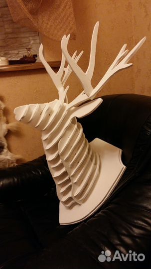 Декоративное панно, голова Оленя