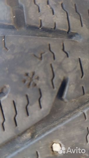 Nokian Tyres Hakkapeliitta 7 SUV 235/65 R17