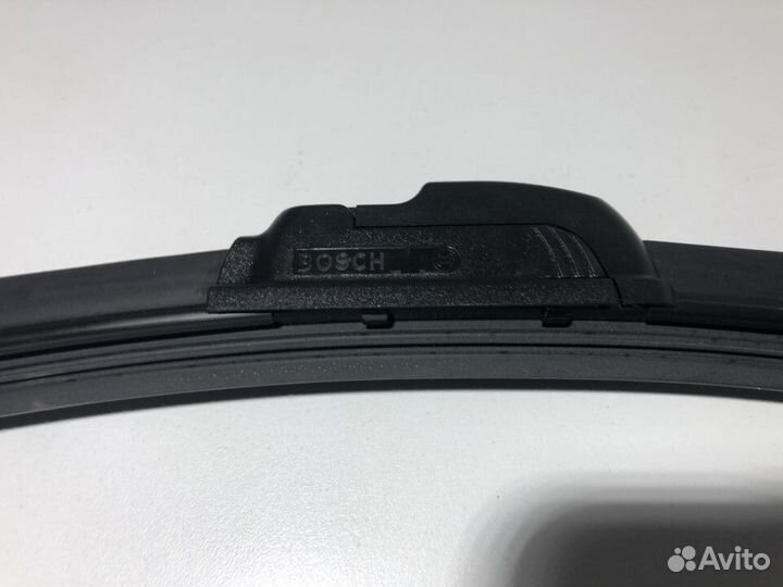 Щётка стеклоочистителя бескаркасная Hyundai ix35