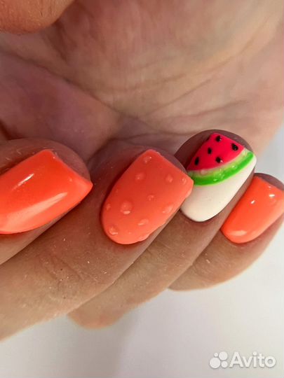 Маникюр и педикюр (быстро, качественно)