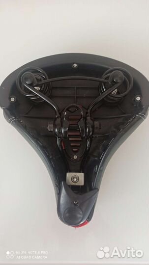 Седло для велосипеда мягкое