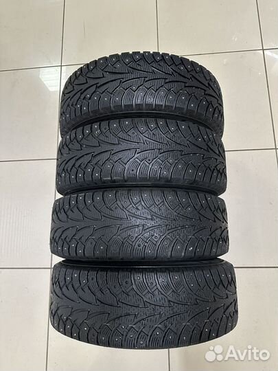 Hankook Winter I'Pike 215/65 R16 98T