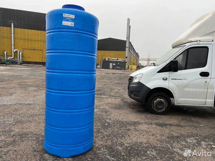 Бочка пластиковая 1 куб для воды