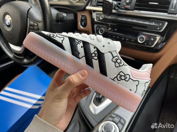 Кеды Adidas Samba x Hello Kitty