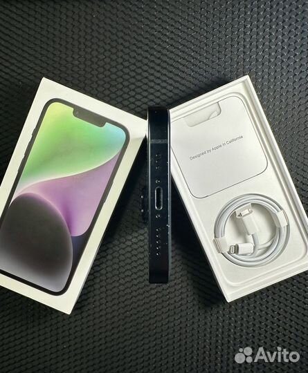 iPhone 14, 256 ГБ