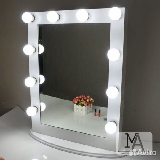 Гримерное зеркало