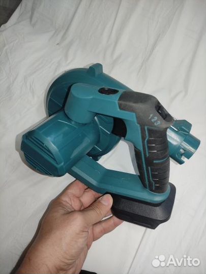 Ветродуй -пылесос на аккумуляторе